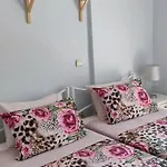 Marina 1